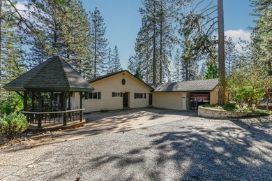 Spacious 3-bedroom, 3 bath home with a 3-car garage in desired on Sequoia Woods Country Club in California - for sale on GolfHomes.com, golf home, golf lot