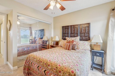 This beautifully updated 2-bedroom, 2-bath townhome is located on Bellaire Golf Club in Arizona - for sale on GolfHomes.com, golf home, golf lot