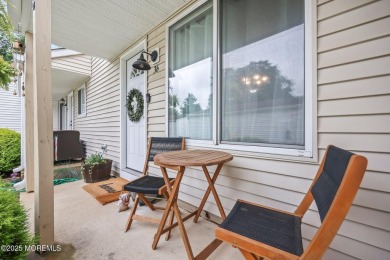 Welcome to easy living in one of Freehold Township's most on Raintree Golf Course in New Jersey - for sale on GolfHomes.com, golf home, golf lot