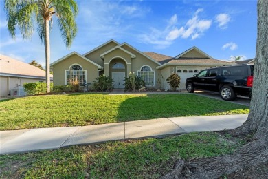 Turnkey Beauty in Southern Dunes - Polk County - Saltwater Pool on Southern Dunes Golf and Country Club in Florida - for sale on GolfHomes.com, golf home, golf lot