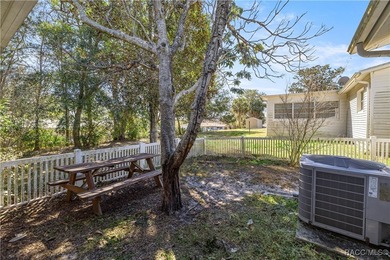 *Seller offering $1,000.00 floor credit.* Welcome to this on Brentwood Farms Golf Club in Florida - for sale on GolfHomes.com, golf home, golf lot