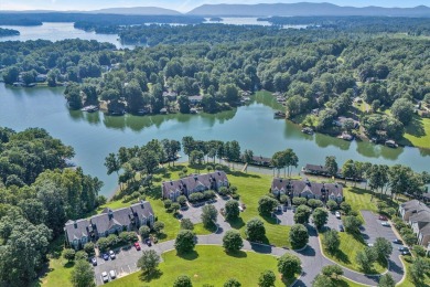 Beautiful 2 BR, 2 BA condo at South Pointe Shore drive in the on The Waterfront Country Club in Virginia - for sale on GolfHomes.com, golf home, golf lot