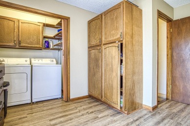 Charming 3 bed/3 bath home in a quiet area of Hot Springs on DeSoto Golf Course in Arkansas - for sale on GolfHomes.com, golf home, golf lot