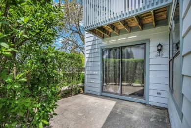 Welcome to 649 Chip Court, a beautifully updated townhome in the on Heather Ridge Golf Club in Illinois - for sale on GolfHomes.com, golf home, golf lot