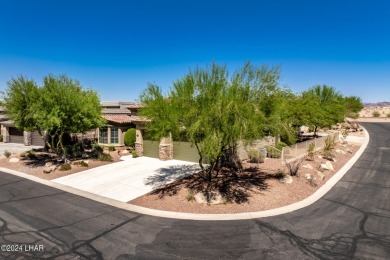 IMMACULATE POOL HOME.....located in the prestigious Refuge golf on The Refuge Golf and Country Club in Arizona - for sale on GolfHomes.com, golf home, golf lot