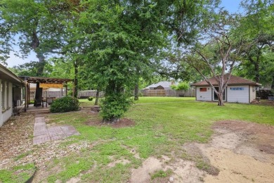 Gated Community Living on Lake Granbury! Discover resort-style on De Cordova Bend Country Club in Texas - for sale on GolfHomes.com, golf home, golf lot