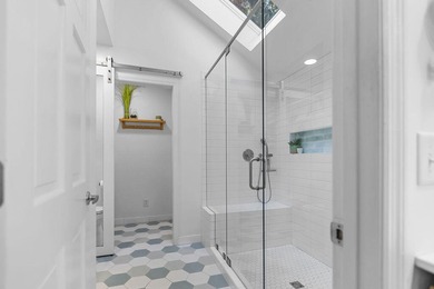 Absolutely adorable single-level home situated on a spacious on The Seabrook Island Club in South Carolina - for sale on GolfHomes.com, golf home, golf lot