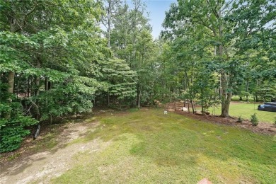 Beautiful large home plus completely separate Inlaw suite!!! on Fairfield Plantation Golf and Country Club in Georgia - for sale on GolfHomes.com, golf home, golf lot