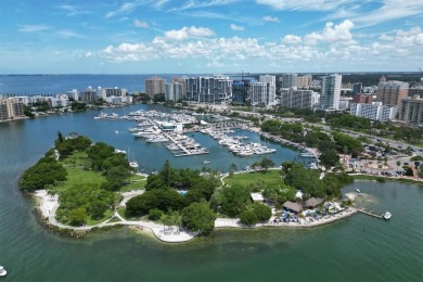 $3,000 Appliance Credit! Centrally located townhouse, with main on The Meadows Golf and Country Club in Florida - for sale on GolfHomes.com, golf home, golf lot