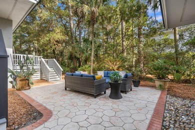 Absolutely adorable single-level home situated on a spacious on The Seabrook Island Club in South Carolina - for sale on GolfHomes.com, golf home, golf lot