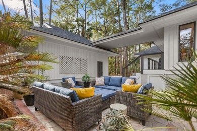 Absolutely adorable single-level home situated on a spacious on The Seabrook Island Club in South Carolina - for sale on GolfHomes.com, golf home, golf lot
