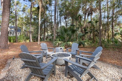 Absolutely adorable single-level home situated on a spacious on The Seabrook Island Club in South Carolina - for sale on GolfHomes.com, golf home, golf lot