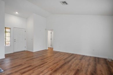 WELCOME HOME! BEAUTIFULLY REMODELED 2 BEDROOM 2 BATH HOME IN on Highland Falls Golf Club in Nevada - for sale on GolfHomes.com, golf home, golf lot