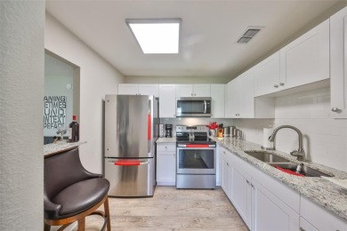 YOUR PERFECT RETREAT AWAITS! Step into this move-in-ready on Kings Point Executive Golf Course in Florida - for sale on GolfHomes.com, golf home, golf lot