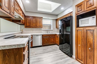 Proudly presenting this beautifully maintained single-story on Duck Creek Golf Club in Texas - for sale on GolfHomes.com, golf home, golf lot