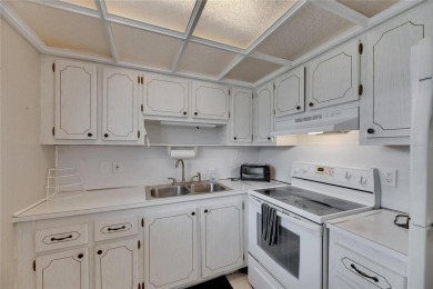 Fantastic opportunity to own a 2-bedroom, 2-bath condo in the on Kings Point Executive Golf Course in Florida - for sale on GolfHomes.com, golf home, golf lot