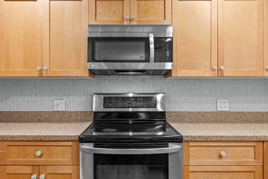 Enjoy relaxed coastal living in this 2 BR 2 BA upper-level end on The Seabrook Island Club in South Carolina - for sale on GolfHomes.com, golf home, golf lot