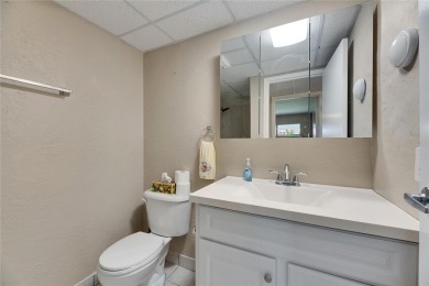 Fantastic opportunity to own a 2-bedroom, 2-bath condo in the on Kings Point Executive Golf Course in Florida - for sale on GolfHomes.com, golf home, golf lot
