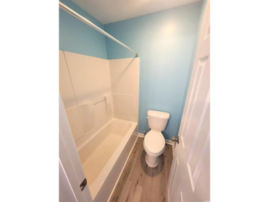 Wonderful and well-maintained 2-bedroom, 2-bathroom first-floor on Aberdeen Golf and Country Club in South Carolina - for sale on GolfHomes.com, golf home, golf lot