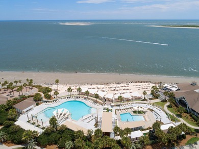 Enjoy relaxed coastal living in this 2 BR 2 BA upper-level end on The Seabrook Island Club in South Carolina - for sale on GolfHomes.com, golf home, golf lot