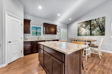 Welcome Home to 17 Hillington Circle. This like-new one story on Bella Vista Country Club - Berksdale in Arkansas - for sale on GolfHomes.com, golf home, golf lot