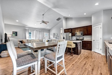 Welcome Home to 17 Hillington Circle. This like-new one story on Bella Vista Country Club - Berksdale in Arkansas - for sale on GolfHomes.com, golf home, golf lot