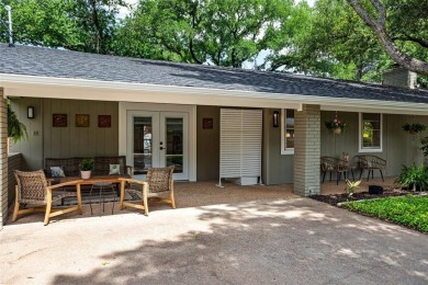 Welcome to your dream retreat! This beautifully remodeled on De Cordova Bend Country Club in Texas - for sale on GolfHomes.com, golf home, golf lot