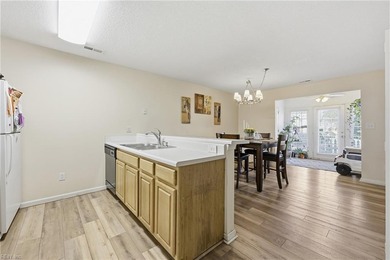 Welcome home! This exquisite 2 bd 2bth condo is located in a on Golden Horseshoe Golf Club in Virginia - for sale on GolfHomes.com, golf home, golf lot