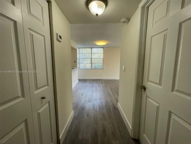 A FULLY REMODELED UNIT, IT IS BRIGHT AND HAS GREAT VIEWS on Jacaranda Golf Club in Florida - for sale on GolfHomes.com, golf home, golf lot