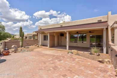 Beautifully updated 2-bed, 2-bath townhome in gated community of on Torres Blancas Golf Club in Arizona - for sale on GolfHomes.com, golf home, golf lot