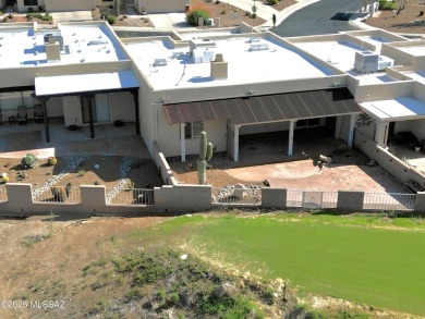 Beautifully updated 2-bed, 2-bath townhome in gated community of on Torres Blancas Golf Club in Arizona - for sale on GolfHomes.com, golf home, golf lot