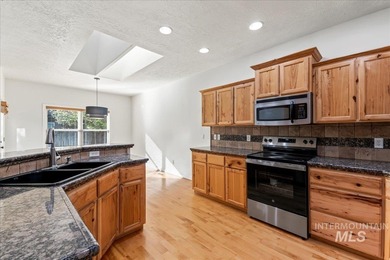 Welcome to Rockhampton. This move in ready home has all new on Boise Ranch Golf Course, Inc. in ID - for sale on GolfHomes.com, golf home, golf lot