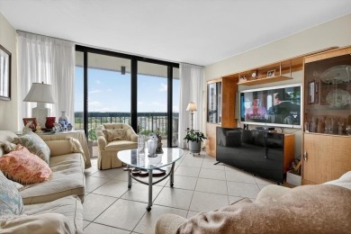 Seller is WILLING TO CONTRIBUTE $5000-$10,000 to closing to help on The President Country Club in Florida - for sale on GolfHomes.com, golf home, golf lot