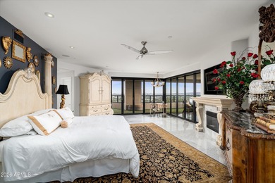 Live Above It All in This Exceptional Uptown Phoenix Penthouse on Phoenix Country Club in Arizona - for sale on GolfHomes.com, golf home, golf lot