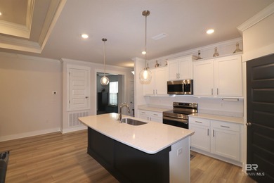 This beautifully maintained 3-bedroom, 2-bath, Craftsman-style on Glenlakes Golf Club in Alabama - for sale on GolfHomes.com, golf home, golf lot