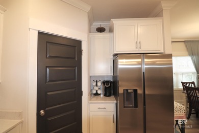 This beautifully maintained 3-bedroom, 2-bath, Craftsman-style on Glenlakes Golf Club in Alabama - for sale on GolfHomes.com, golf home, golf lot