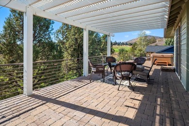 Nestled in the desirable Eagle Crest Resort community, 1940 on Eagle Crest Golf Resort - Resort Course in Oregon - for sale on GolfHomes.com, golf home, golf lot