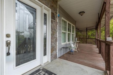 Welcome to 26 White River Ln in beautiful Holiday Island! This on Holiday Island Executive Golf Course in Arkansas - for sale on GolfHomes.com, golf home, golf lot