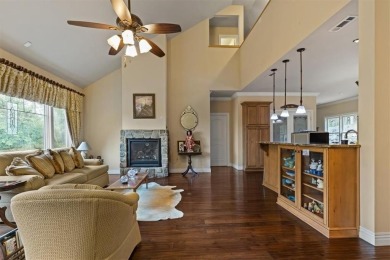 Welcome to 26 White River Ln in beautiful Holiday Island! This on Holiday Island Executive Golf Course in Arkansas - for sale on GolfHomes.com, golf home, golf lot
