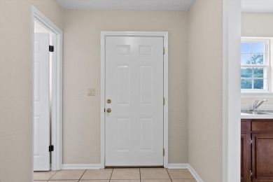Move-in ready townhome in Hixson, TN!
Located in Valleybrook on Valleybrook Golf and Country Club in Tennessee - for sale on GolfHomes.com, golf home, golf lot