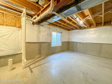 Open House Saturday May 10th from 2:00 - 4:00

Spacious and on Polo Fields Golf and Country Club in Kentucky - for sale on GolfHomes.com, golf home, golf lot