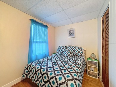SNOWBIRDS OR HOMEOWNERS WELCOME- YOU OWN the land. 2 Bedroom on Glen Lakes Country Club in Florida - for sale on GolfHomes.com, golf home, golf lot