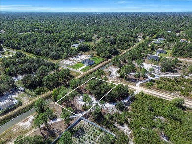 Build your dream home on this beautiful half-acre homesite on Lehigh Resort Club in Florida - for sale on GolfHomes.com, golf home, golf lot
