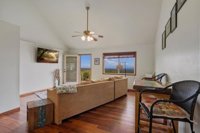 Beautiful and Meticulously maintained 3/2 with sweeping ocean on Discovery Harbour Golf Course in Hawaii - for sale on GolfHomes.com, golf home, golf lot