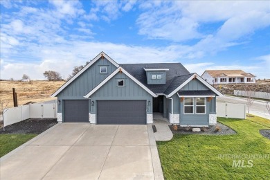 JUST FINISHED HOME on a 1/4 acre corner lot! Five large bedrooms on River Birch Golf Course in Idaho - for sale on GolfHomes.com, golf home, golf lot