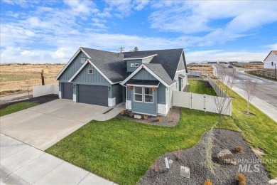 JUST FINISHED HOME on a 1/4 acre corner lot! Five large bedrooms on River Birch Golf Course in Idaho - for sale on GolfHomes.com, golf home, golf lot