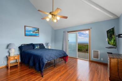 Beautiful and Meticulously maintained 3/2 with sweeping ocean on Discovery Harbour Golf Course in Hawaii - for sale on GolfHomes.com, golf home, golf lot