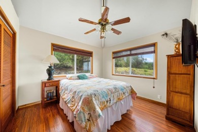 Beautiful and Meticulously maintained 3/2 with sweeping ocean on Discovery Harbour Golf Course in Hawaii - for sale on GolfHomes.com, golf home, golf lot