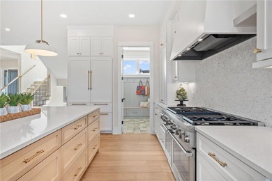 Last Opportunity in Hollydale!  This is one of only a couple on Hollydale Golf Course in Minnesota - for sale on GolfHomes.com, golf home, golf lot