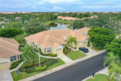 PRIVATE LAKEFRONT VIEWS and STUNNING SOUTHWEST EXPOSURE! This 2 on Lexington Country Club in Florida - for sale on GolfHomes.com, golf home, golf lot